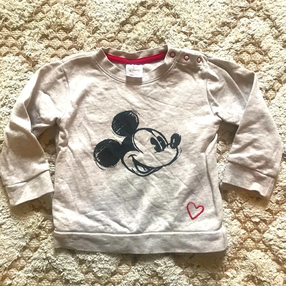 Hanna Andersson Disney Mickey sweatshirt‎ 85
